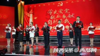 《隐秘而伟大》中，丁放的真实身份是什么？游戏画面