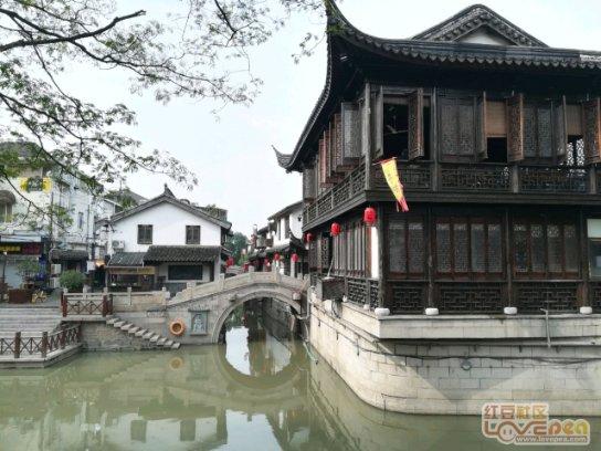 蝙蝠侠：阿甘之城